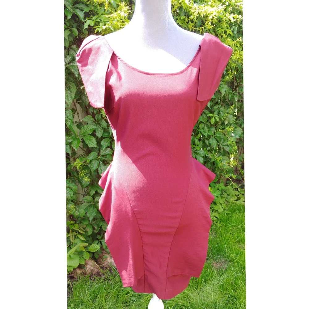 Lulus burgundy peplum mini dress NWT- Vintage Y2K